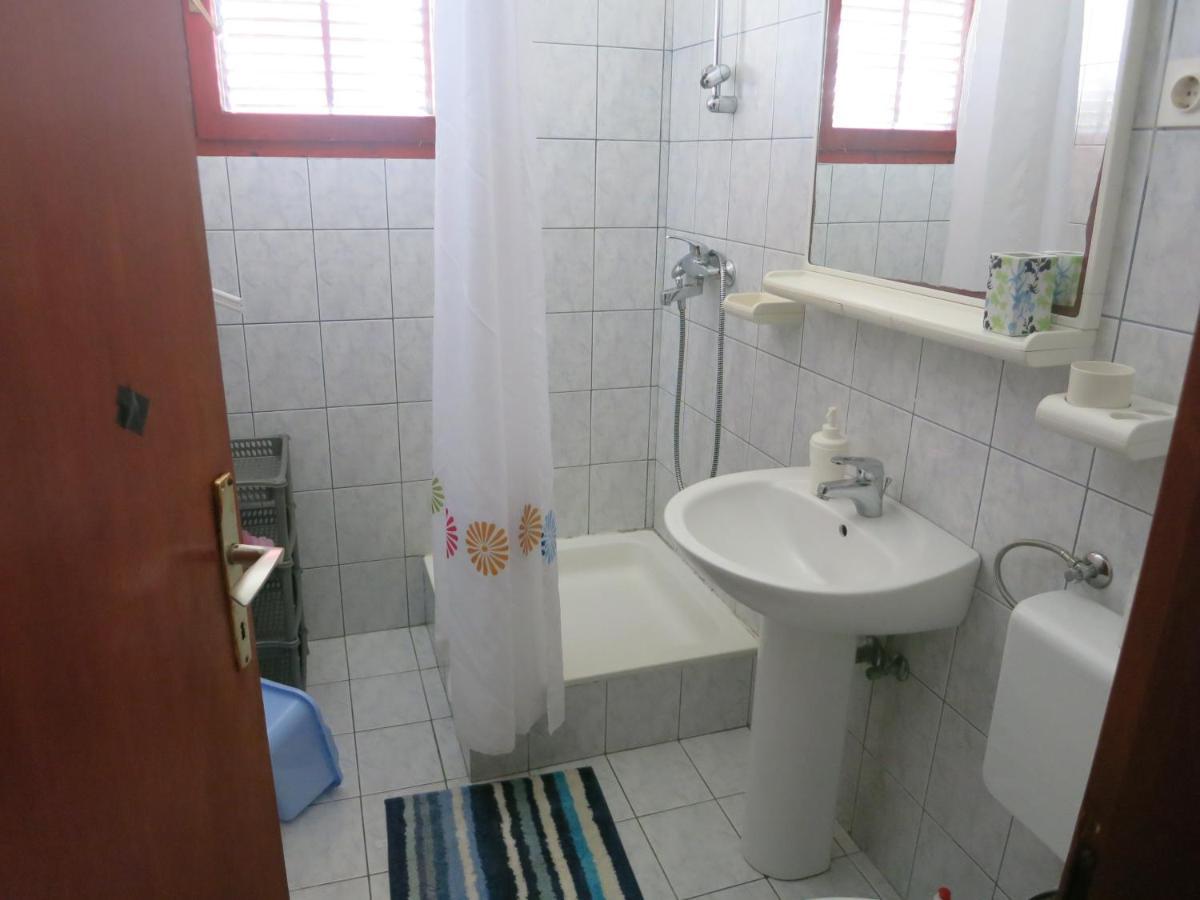 Apartments Delibasic Rogoznica  Luaran gambar