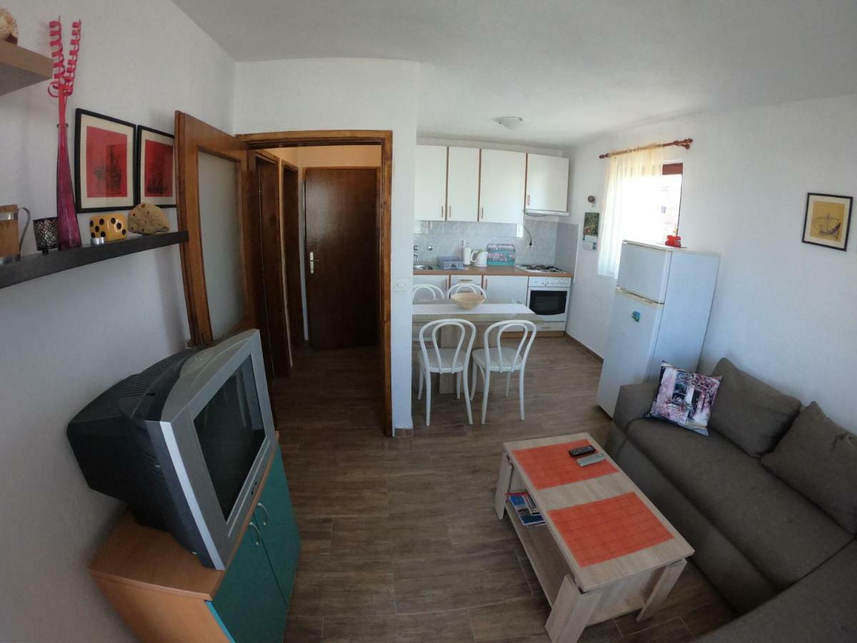 Apartments Delibasic Rogoznica  Luaran gambar