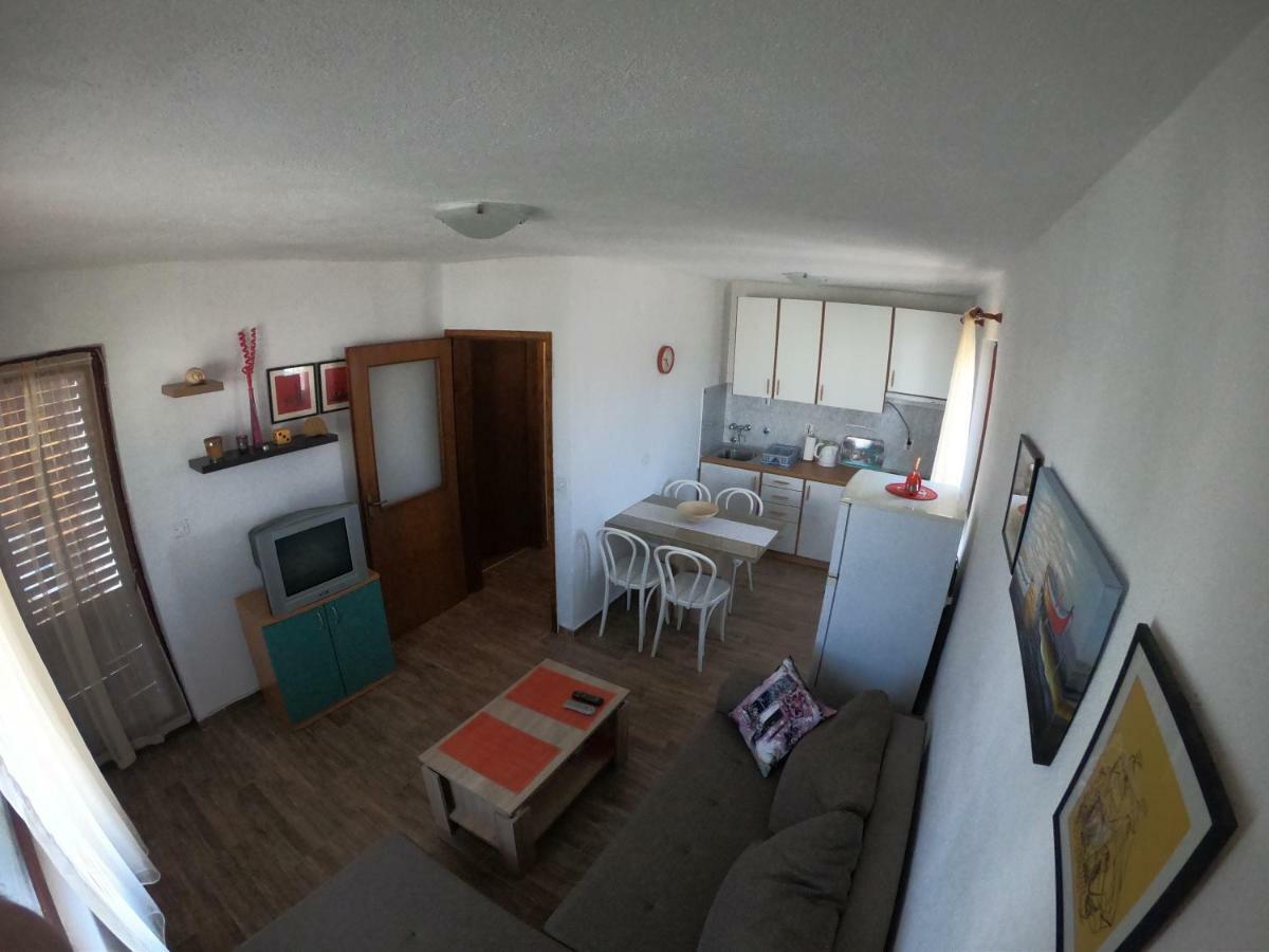 Apartments Delibasic Rogoznica  Luaran gambar