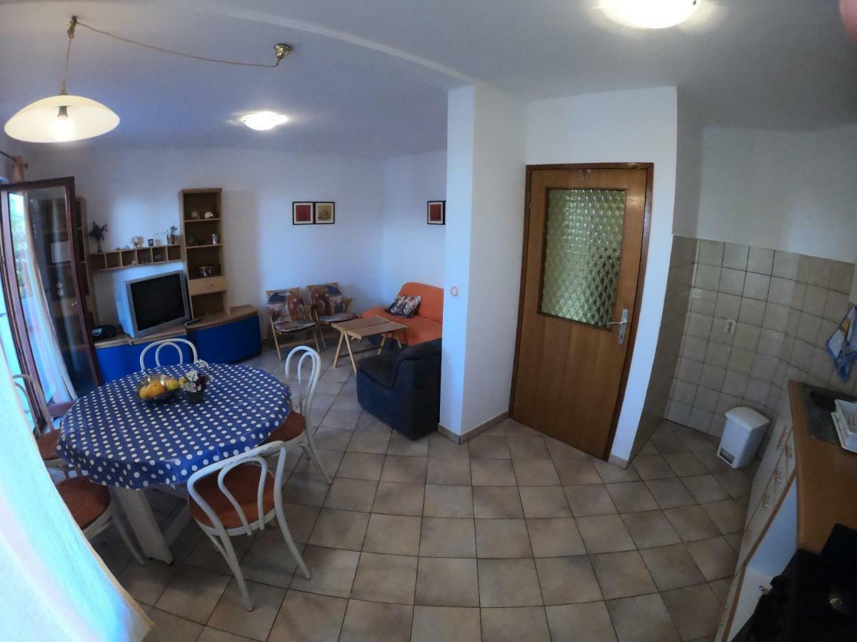 Apartments Delibasic Rogoznica  Luaran gambar