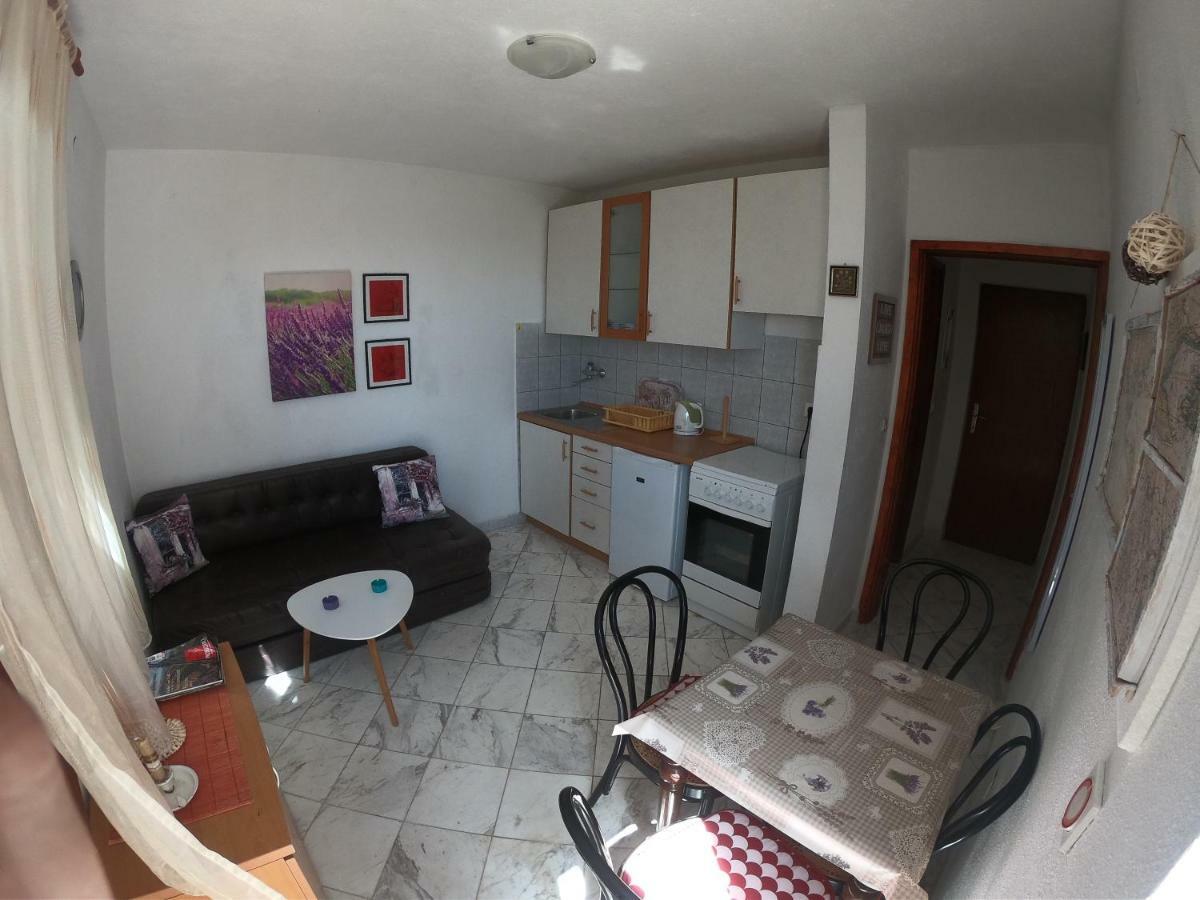 Apartments Delibasic Rogoznica  Luaran gambar