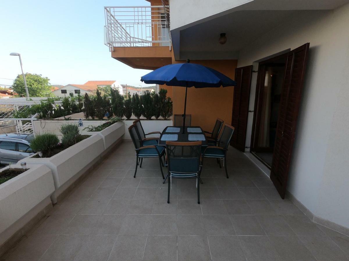 Apartments Delibasic Rogoznica  Luaran gambar