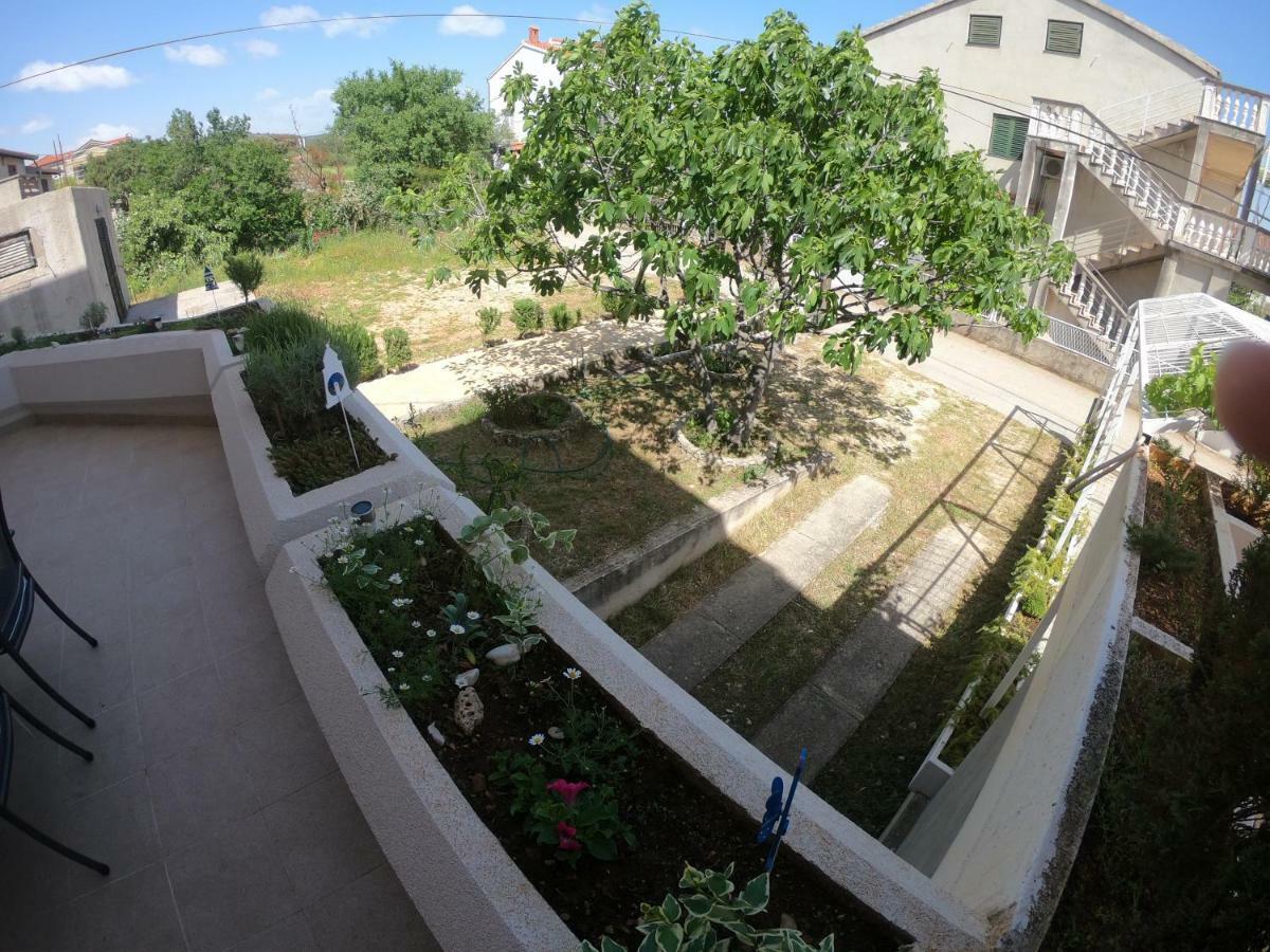 Apartments Delibasic Rogoznica  Luaran gambar