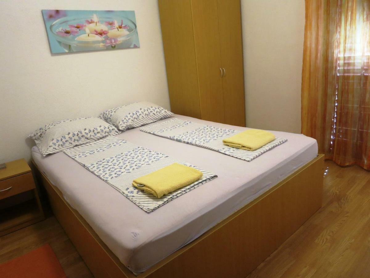 Apartments Delibasic Rogoznica  Luaran gambar