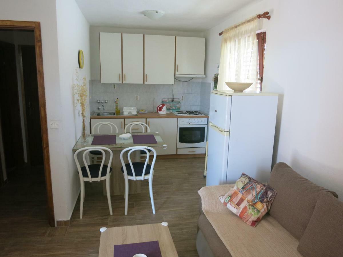 Apartments Delibasic Rogoznica  Luaran gambar