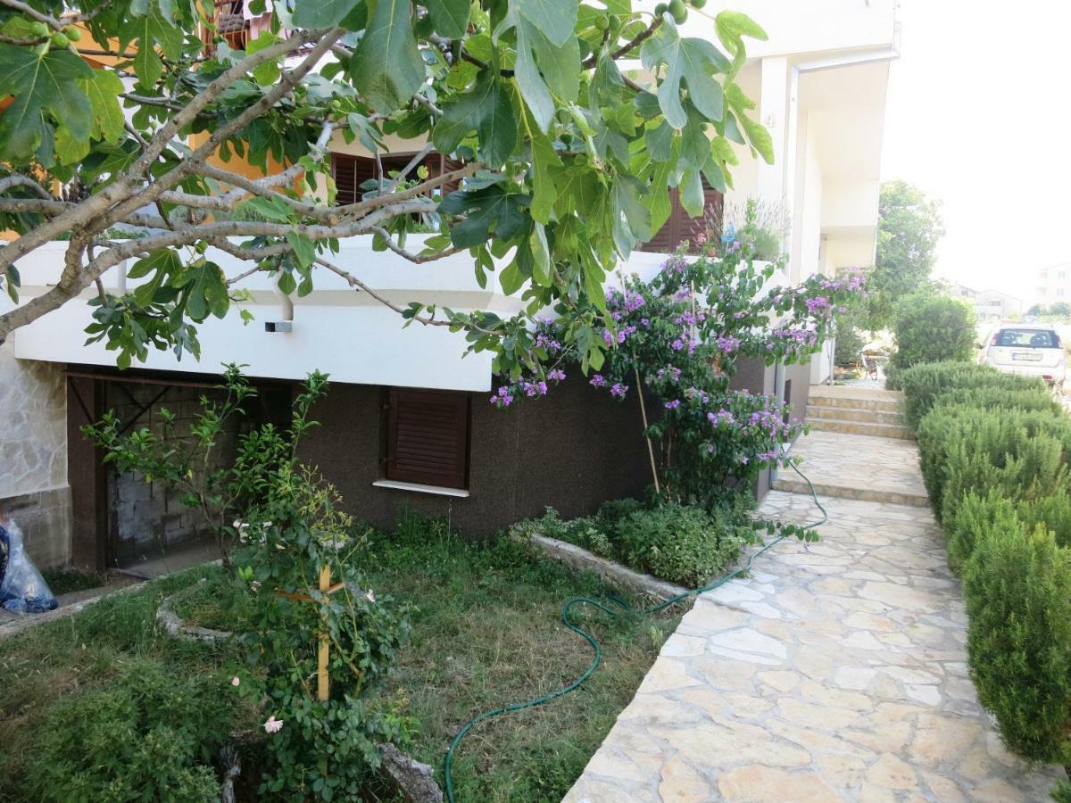 Apartments Delibasic Rogoznica  Luaran gambar